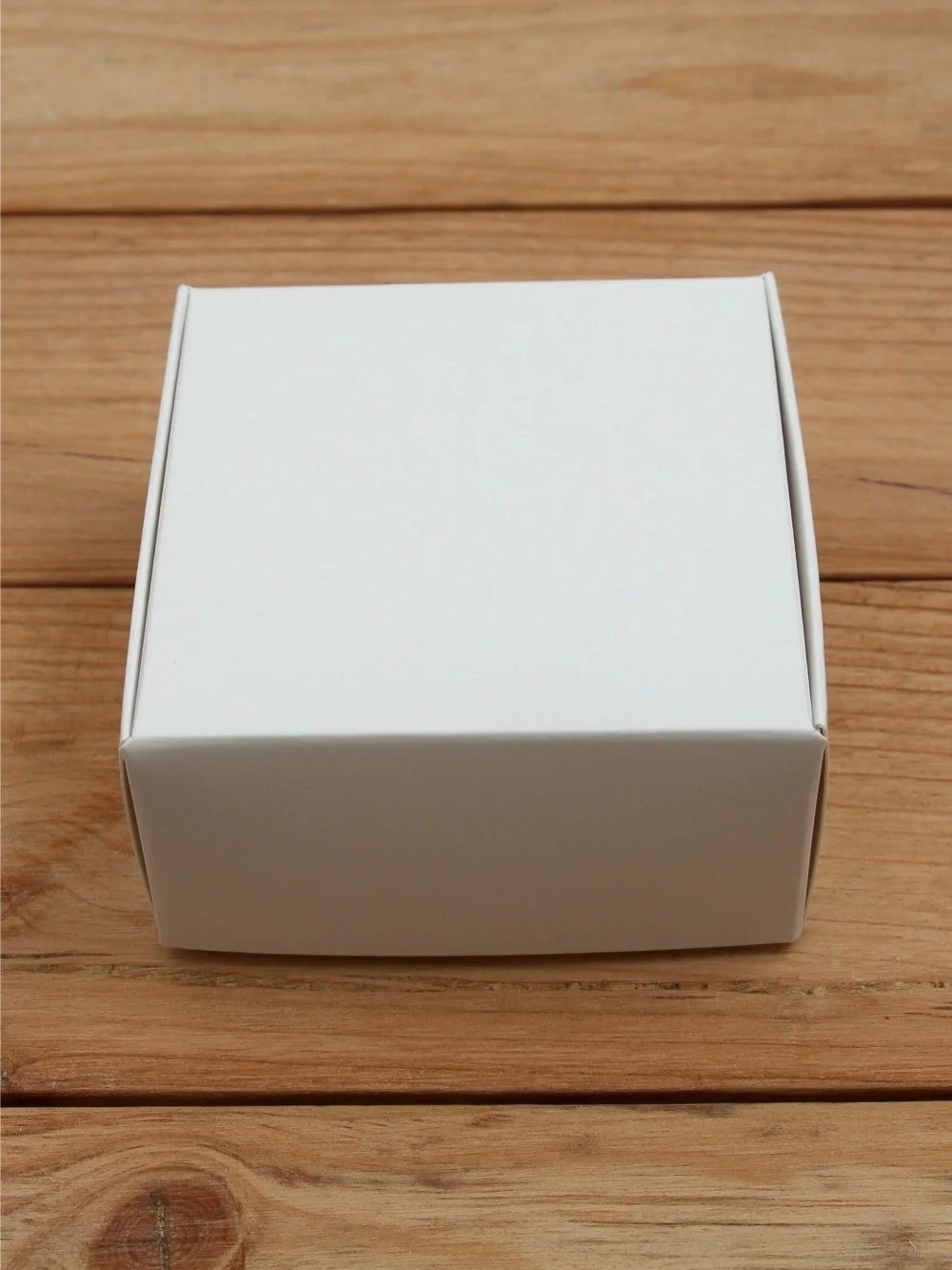 Подарочная коробка 80х80х40 мм картонная белая самосборная 10 шт.