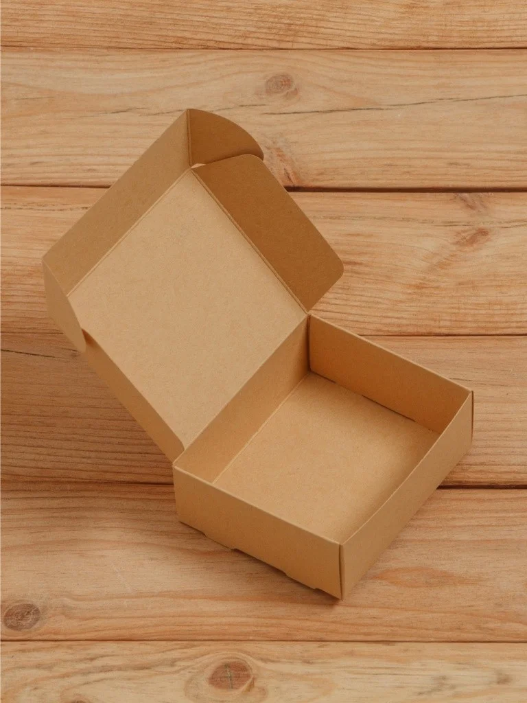 Подарочная коробка 80х100х35 мм из дизайнерского Крафт картона самосборная 10 шт.