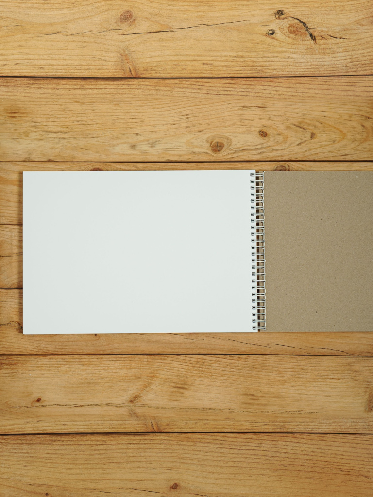 А4 Альбом планшет с очень плотными листами 235 г/м2 (скетчбук) для рисования и акварели "Идея!" на жесткой подложке, 30 листов